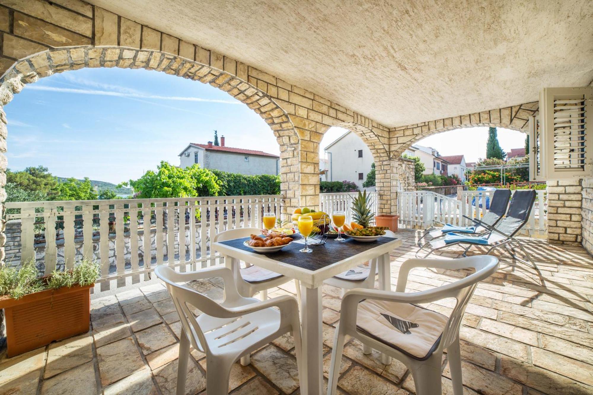 Apartments The Heart Of Croatia Пировац Экстерьер фото